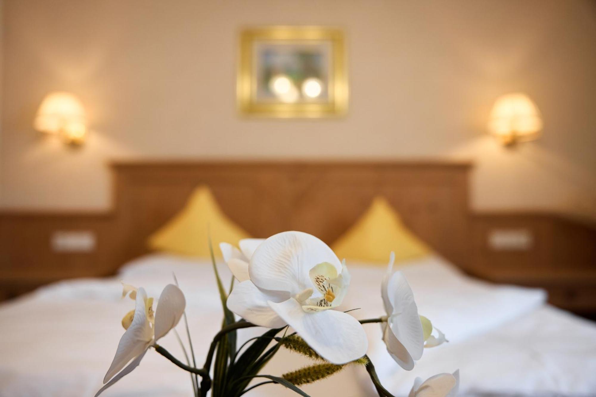 Dolomites Wellness Hotel Savoy La Villa  Exteriör bild